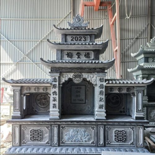 Lăng Thờ Đá Minh Quảng