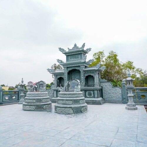 Lăng Thờ Đá Minh Quảng