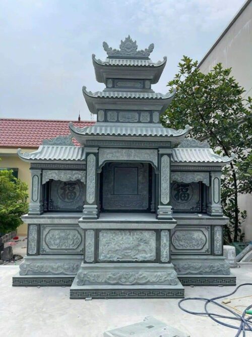 Lăng Thờ Đá Minh Quảng