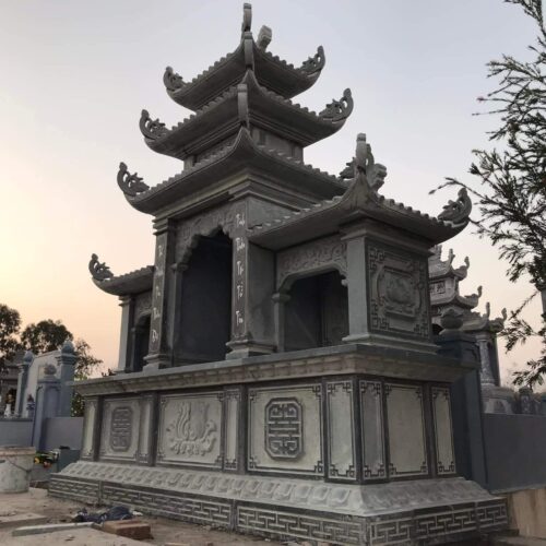 Lăng Thờ Đá Minh Quảng