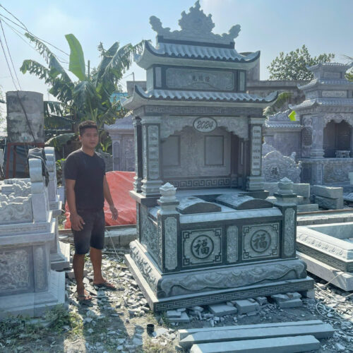 Mộ 2 Mái - M2M2